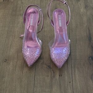 Evening wear, heels.